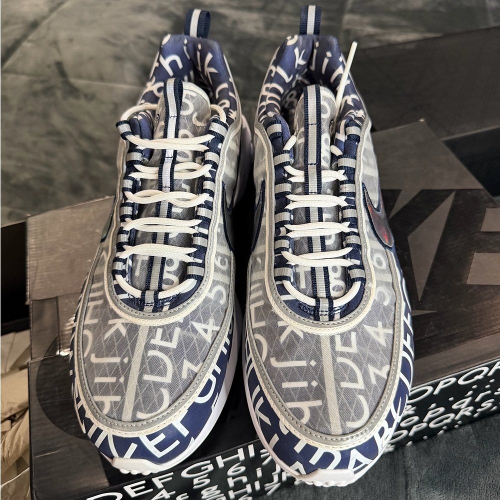 Nike Air Zoom Spiridon Size 12m
